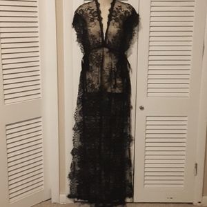 NEW Floral lace black dress
